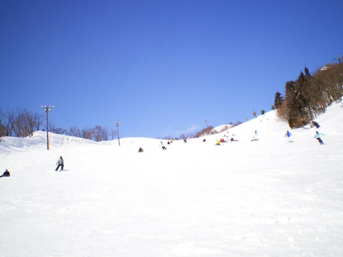 饭山市 戸狩温泉村田旅馆酒店 外观 照片